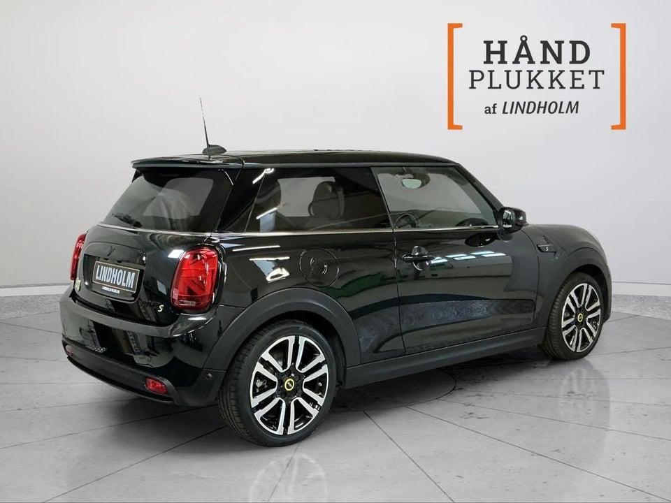 MINI Cooper SE Maximise 3d