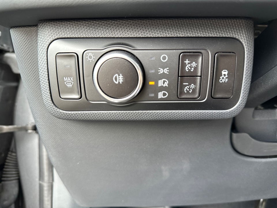 Ford Mustang Mach-E 75 Standard Range AWD 5d