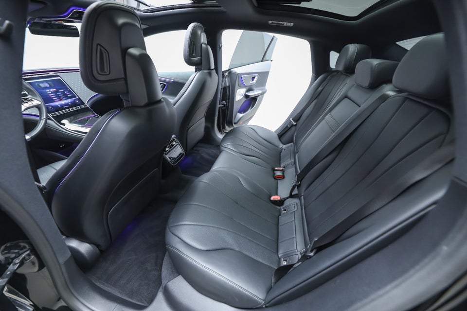 Mercedes EQE350 AMG Line 4d