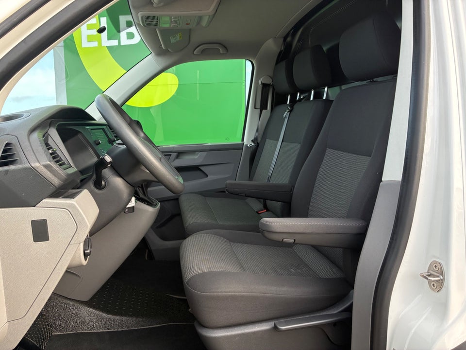 VW Transporter 2,0 TDi 150 Kassevogn DSG lang