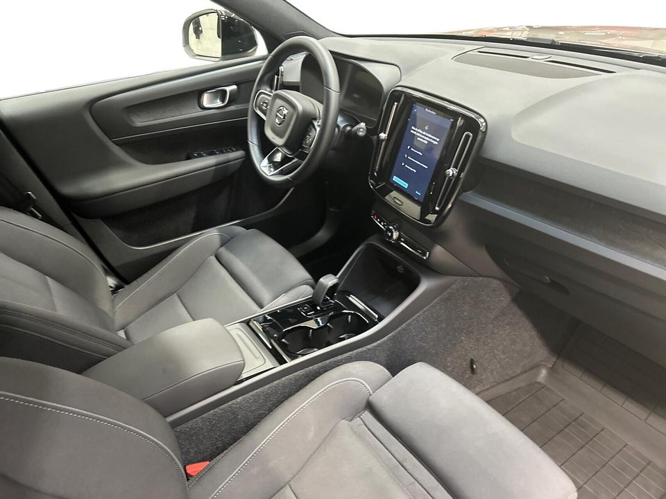 Volvo XC40 ReCharge Extended Range Core 5d