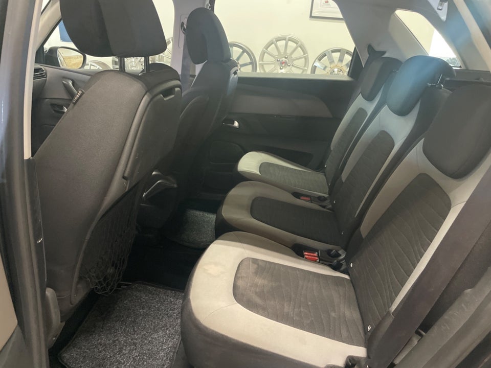 Citroën C4 Picasso 1,6 e-HDi 115 Seduction 5d