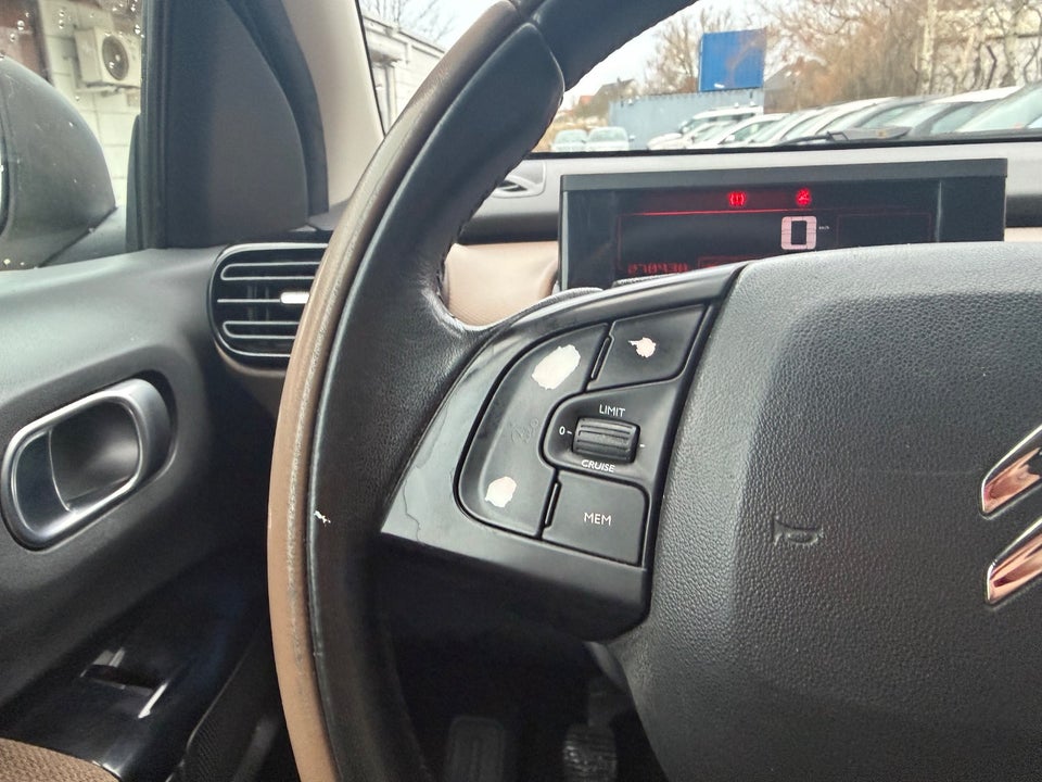 Citroën C4 Cactus 1,6 BlueHDi 100 Feel 5d