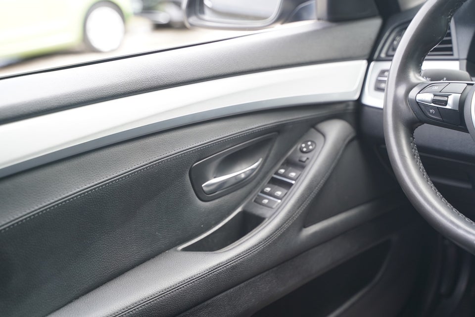 BMW 530d 3,0 Touring aut. 5d