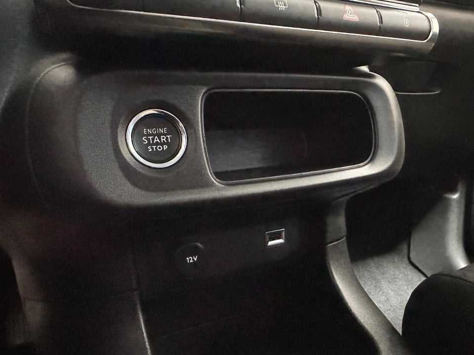 Citroën C3 1,2 PureTech 83 Attraction 5d