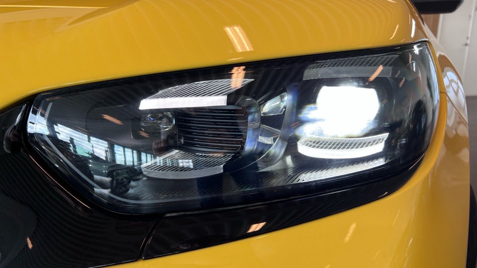 Ford Capri 77 Premium Extended Range 5d