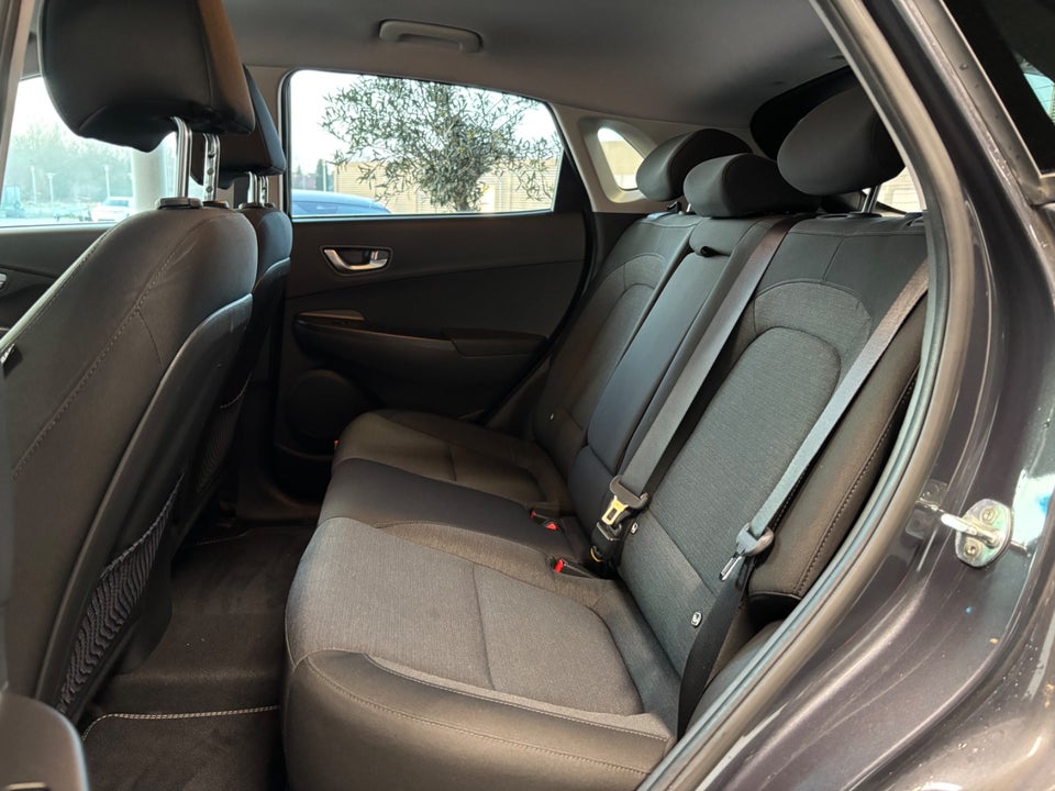Hyundai Kona 39 EV Advanced 5d