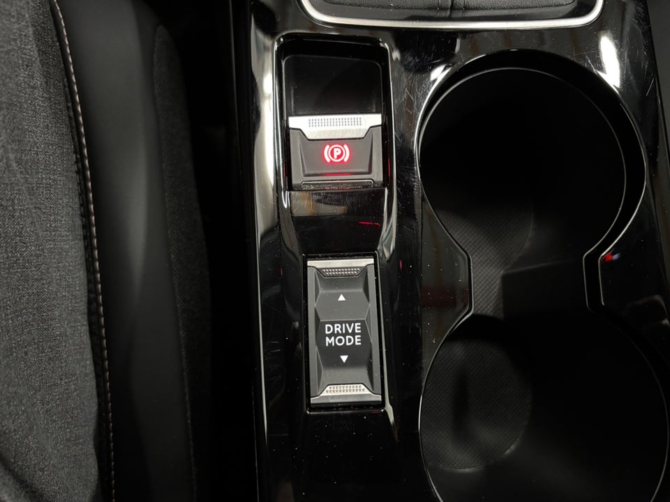 Peugeot 208 1,2 PureTech 100 Allure Pack 5d