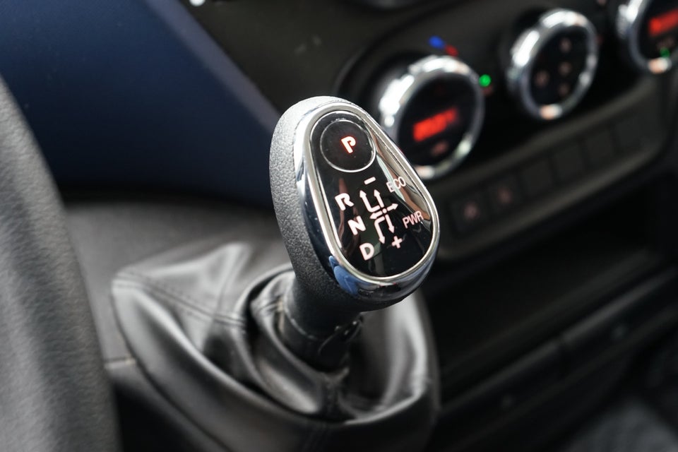 Iveco Daily 2,3 35S16 Alukasse m/lift AG8 2d