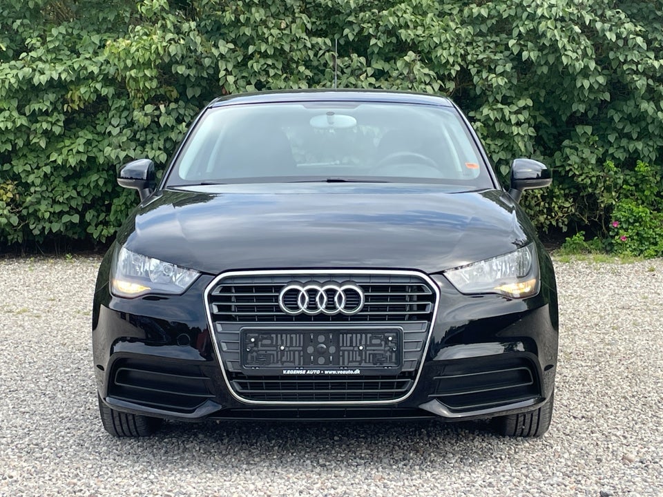 Audi A1 1,2 TFSi 86 Ambition 3d