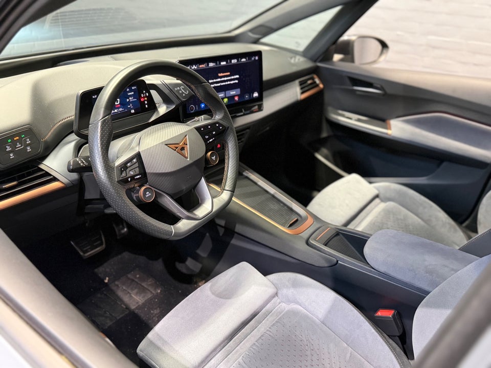 Cupra Born 58 e-Boost 5d