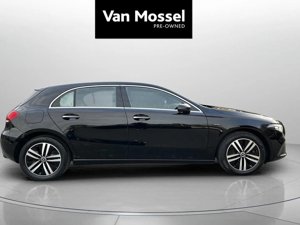 Mercedes A250 e 1,3 Progressive aut. 4d