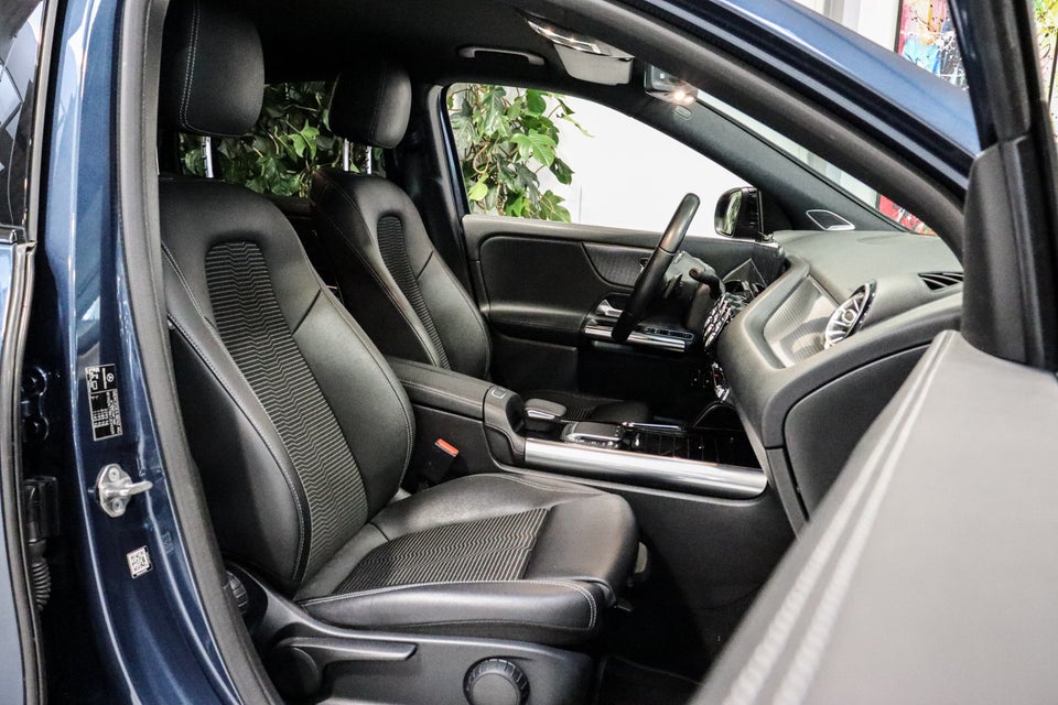 Mercedes GLA250 e 1,3 Progressive aut. 5d