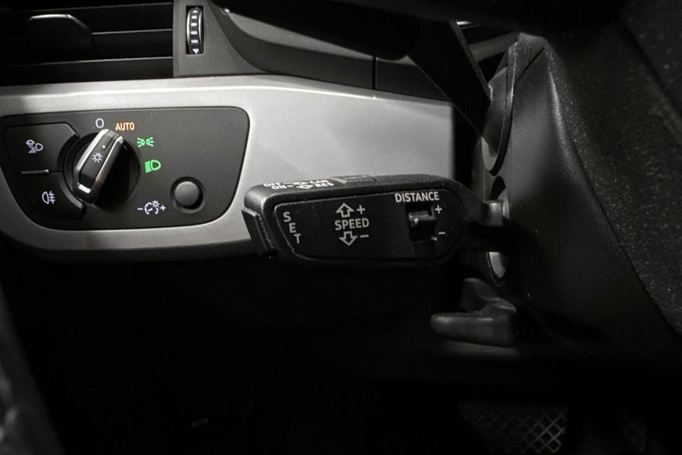 Audi A4 40 TFSi Prestige plus Avant S-tr. 5d