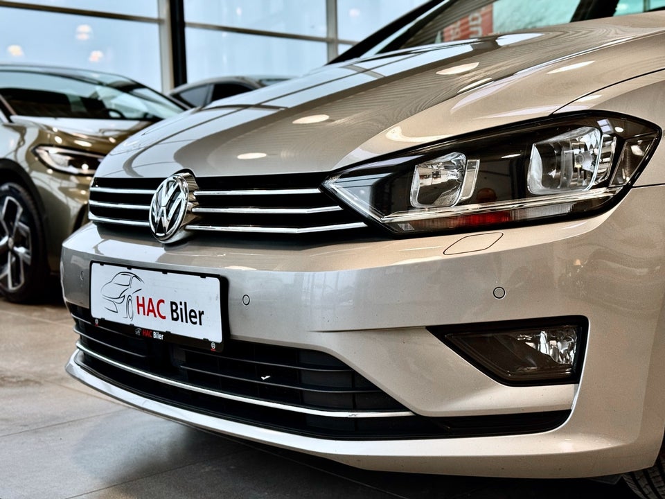VW Golf Sportsvan 1,6 TDi 110 Lounge DSG BMT 5d