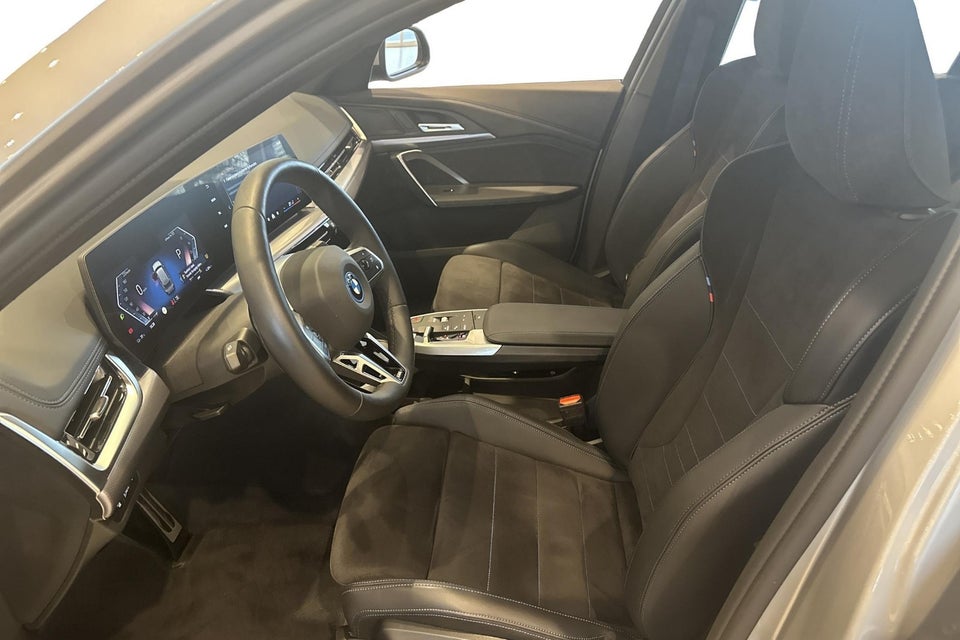 BMW iX1 eDrive20 M-Sport 5d