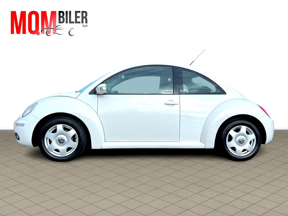 VW New Beetle 1,6 Trendline 2d