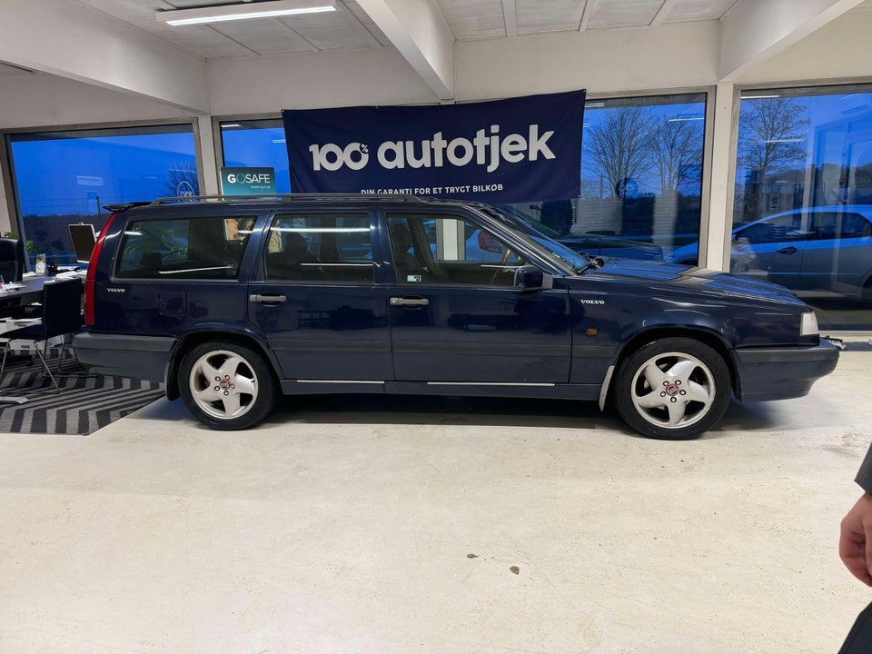 Volvo 850 2,5 20V stc. aut. 5d