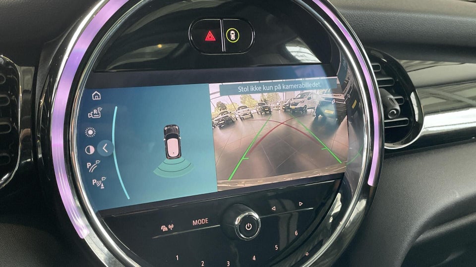 MINI Cooper SE Essential 3d