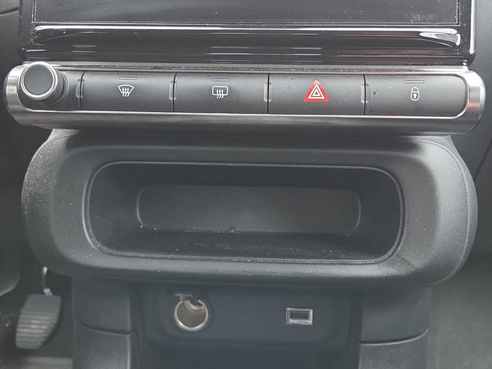 Citroën C3 1,2 PureTech 83 Shine LTD 5d