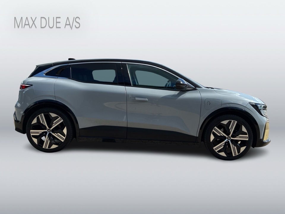 Renault Megane E-Tech 60 Iconic 5d