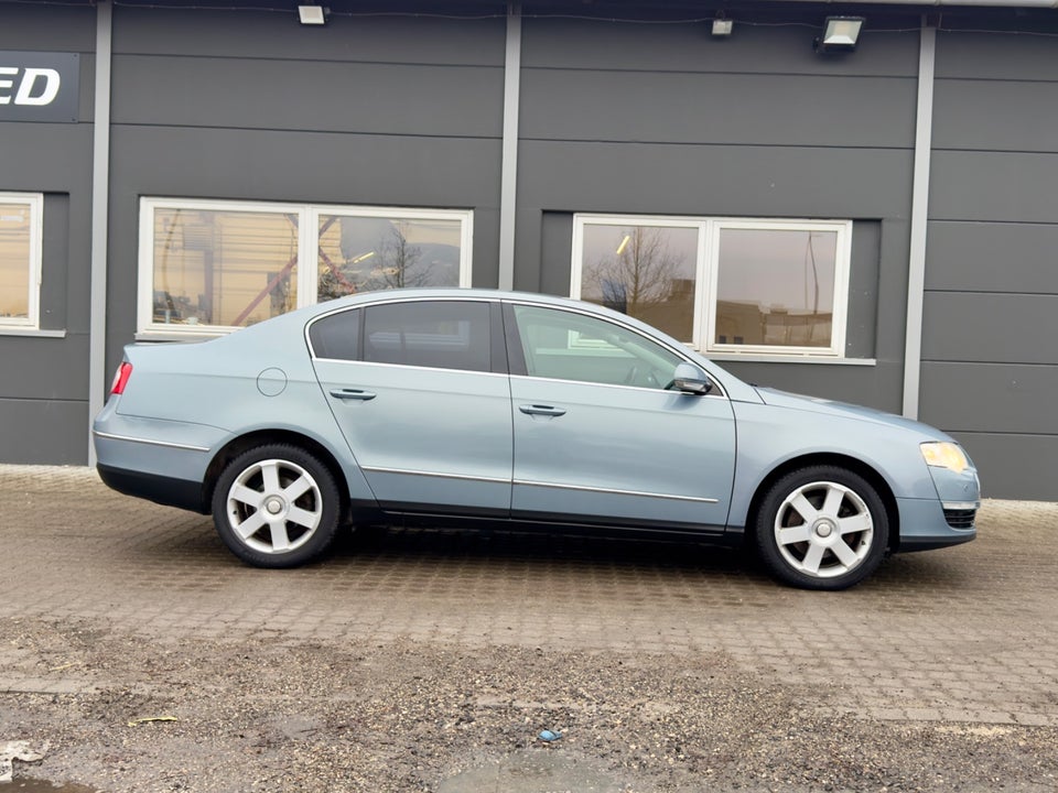 VW Passat 1,8 TSi 160 Comfortline DSG 4d