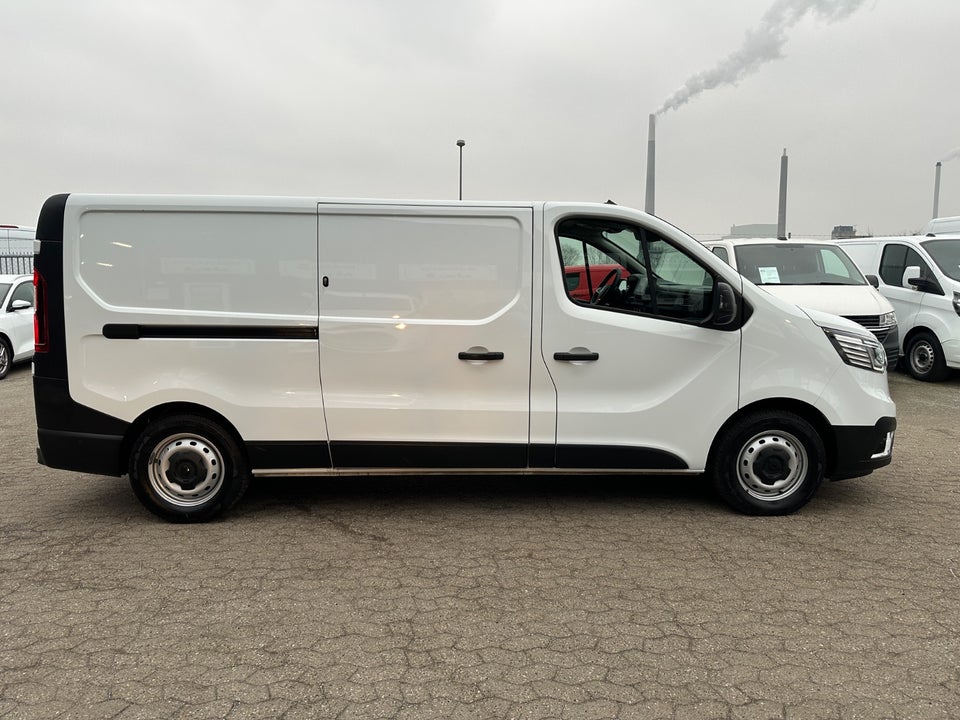 Renault Trafic 2,0 dCi 150 L2H1 EDC