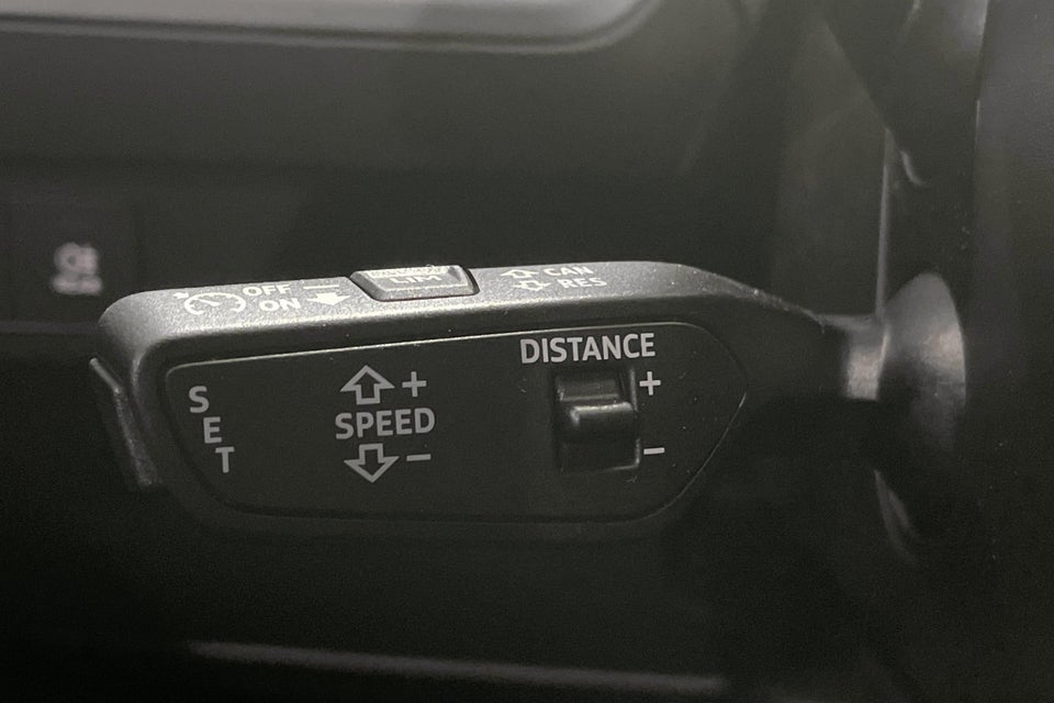 Audi Q4 e-tron 45 S-line 5d