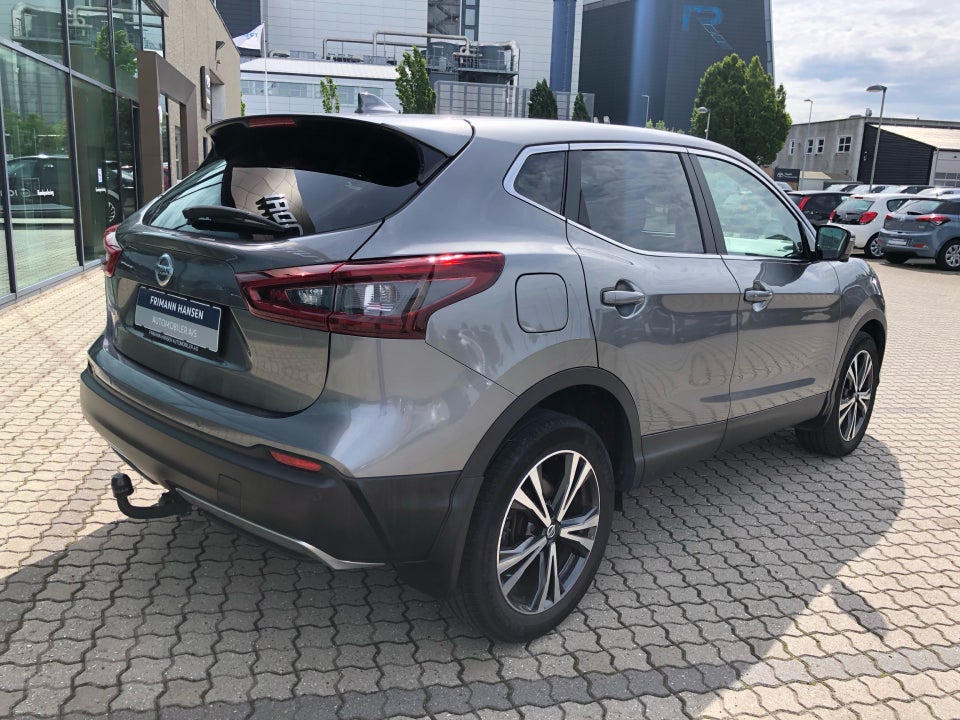 Nissan Qashqai 1,3 Dig-T 160 N-Connecta DCT 5d