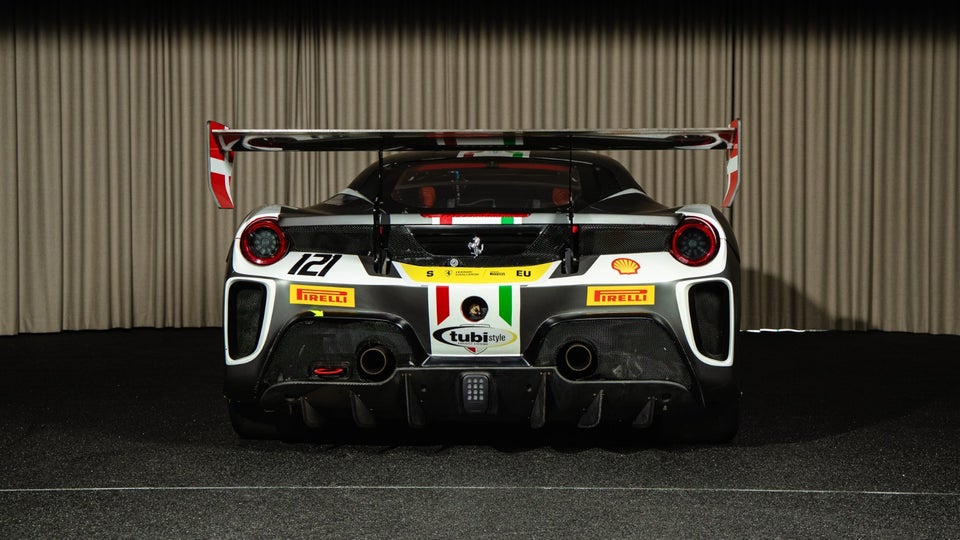 Ferrari 488 GTB 3,9 DCT 2d