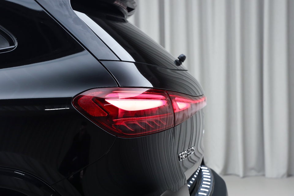 Mercedes EQA250+ AMG Premium 5d
