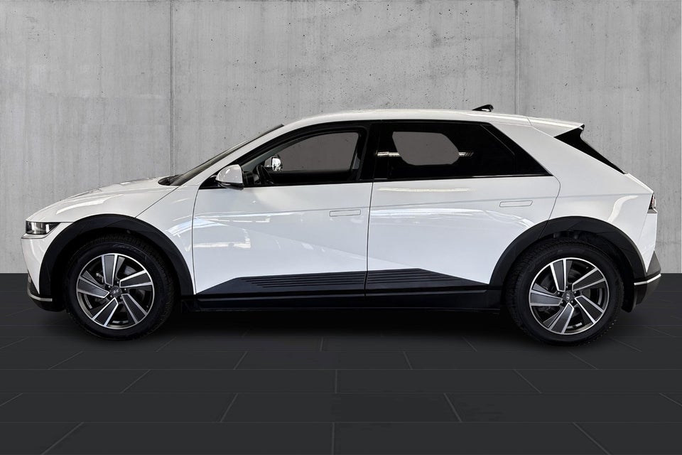 Hyundai Ioniq 5 77 Essential 5d