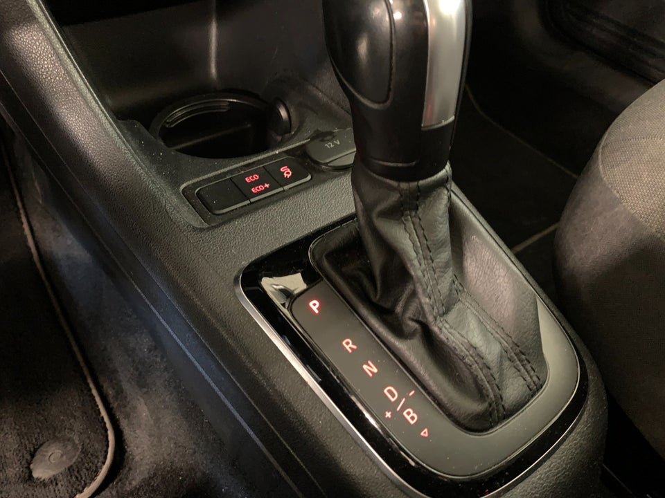 VW e-Up! Move Up! 5d