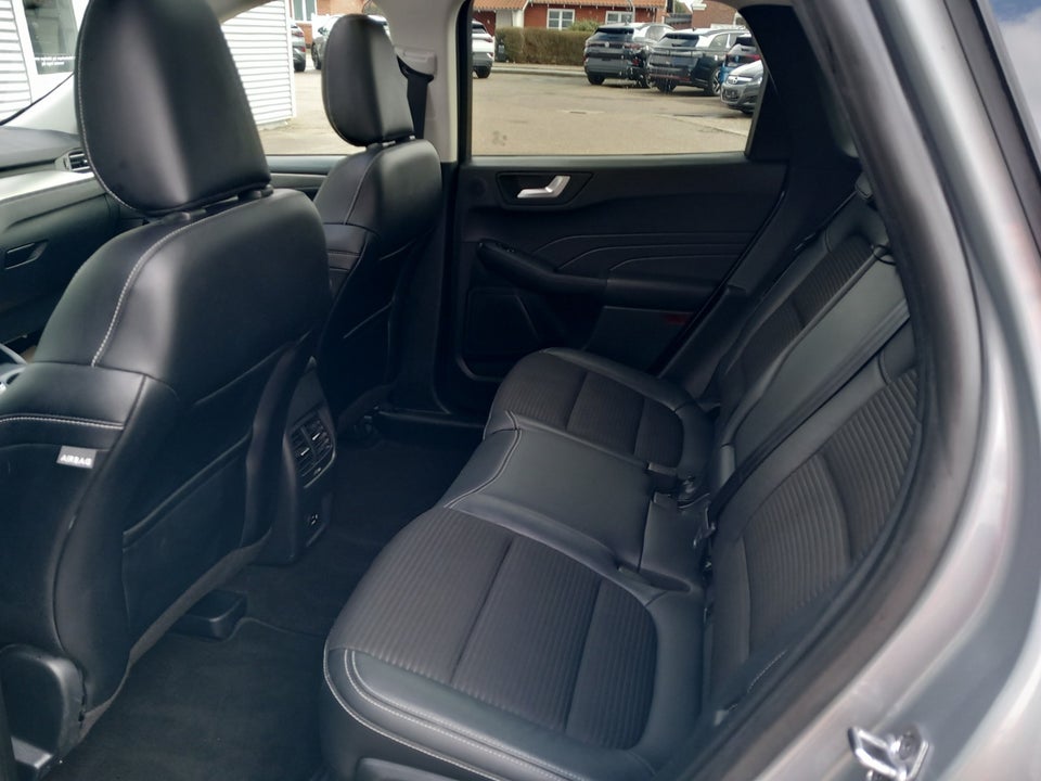 Ford Kuga 2,5 PHEV Titanium X CVT 5d