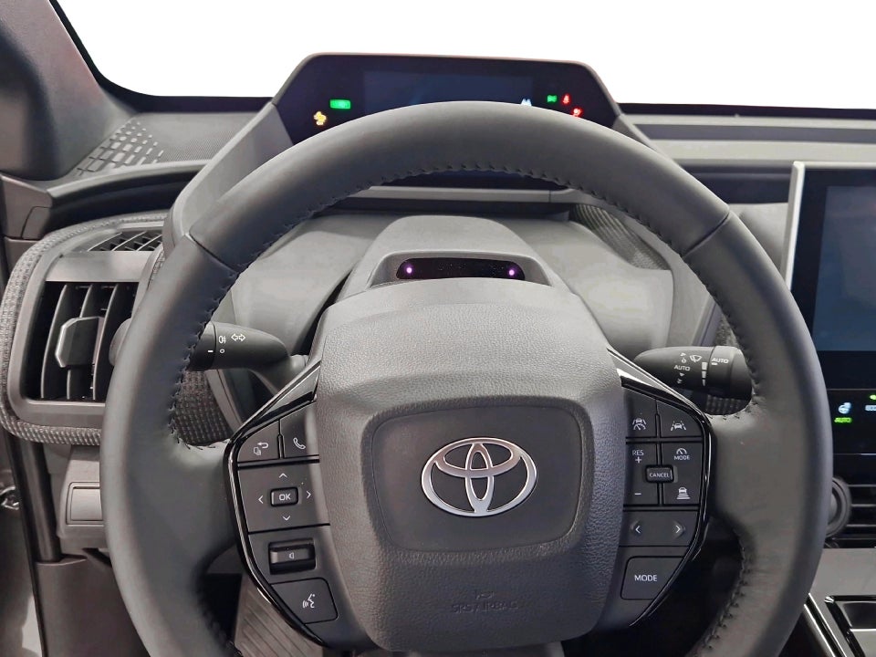 Toyota bZ4X Executive 5d