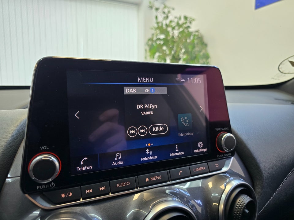 Nissan Juke 1,0 Dig-T 114 N-Connecta DCT 5d