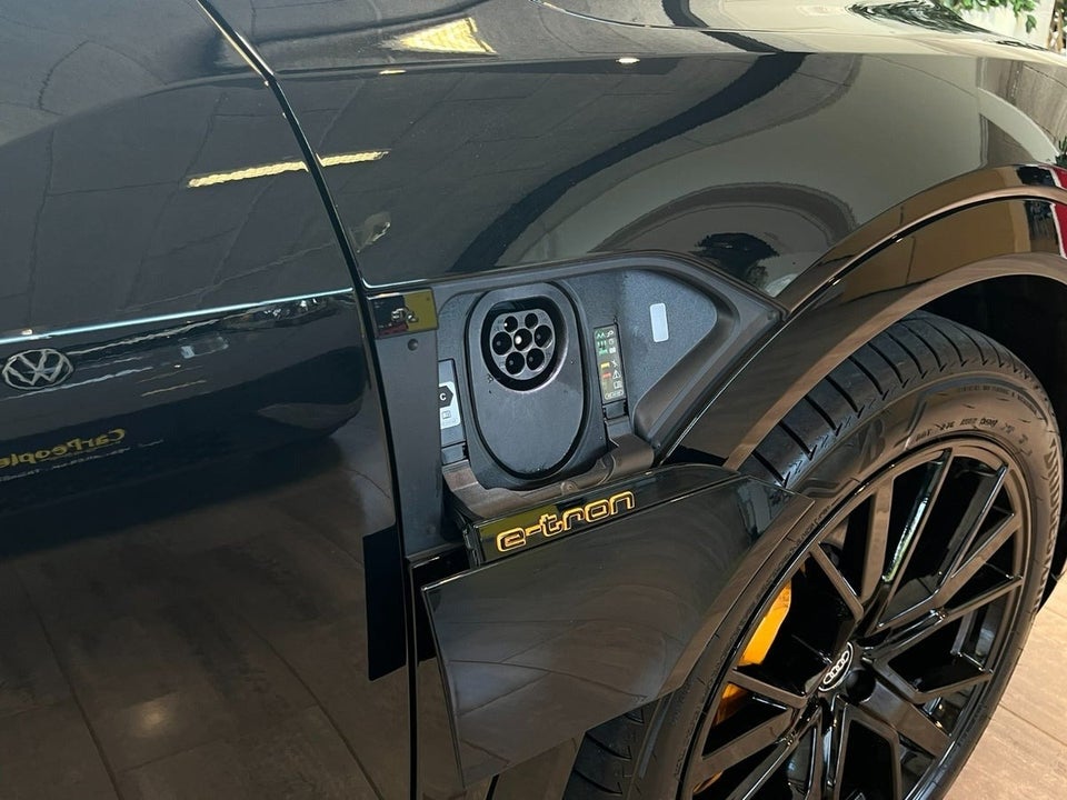 Audi e-tron 55 Black Edition S-line quattro 5d