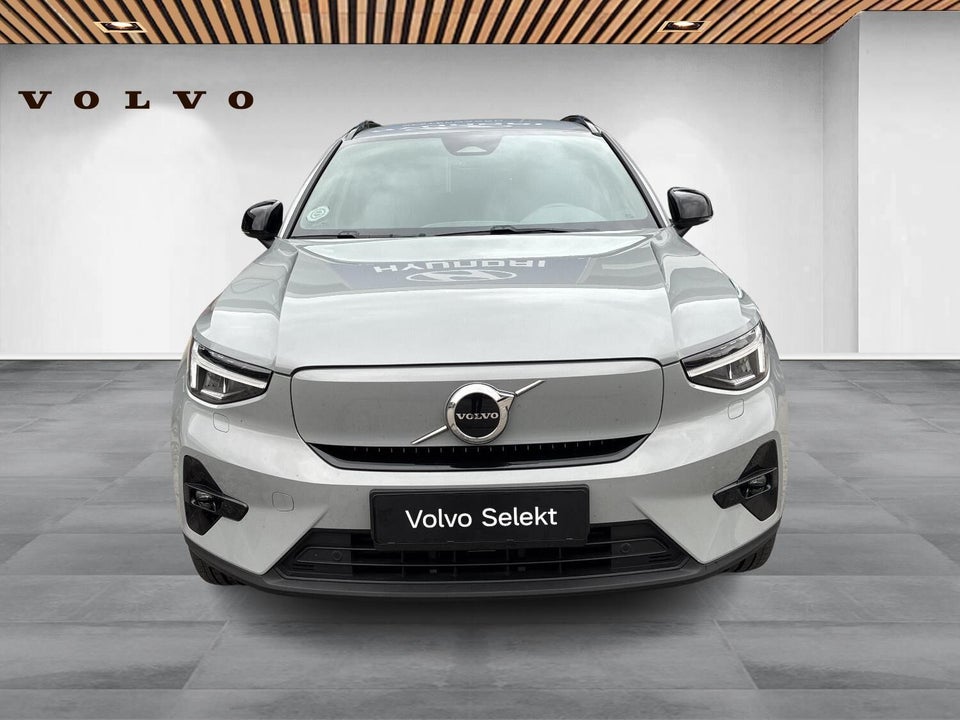 Volvo EX40 Extended Range Plus 5d