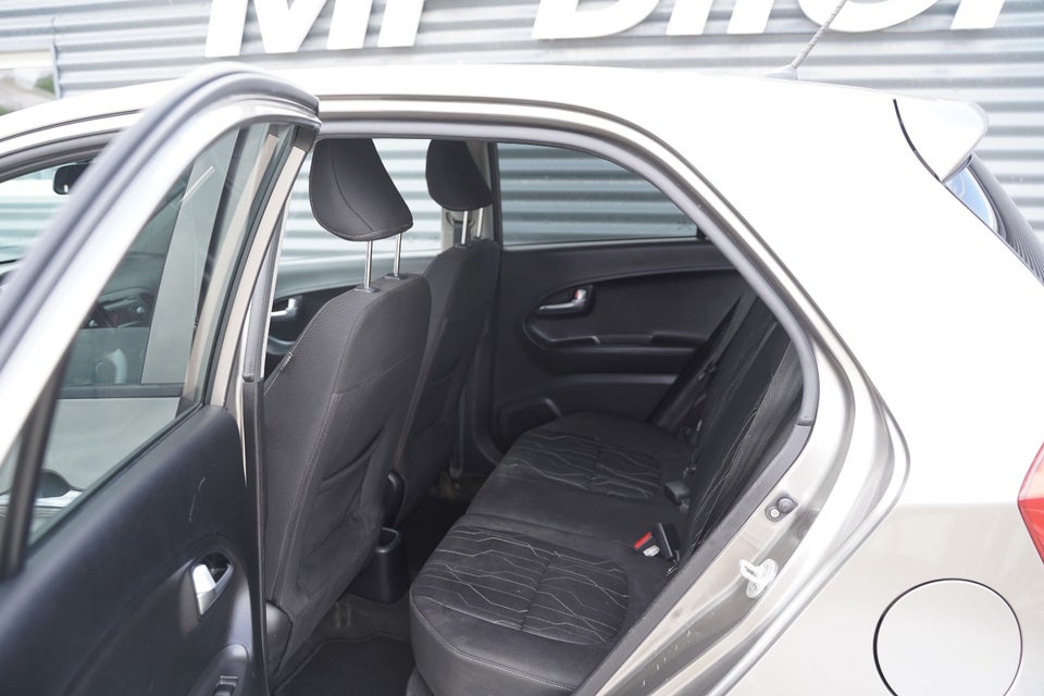 Kia Picanto 1,0 Active 5d