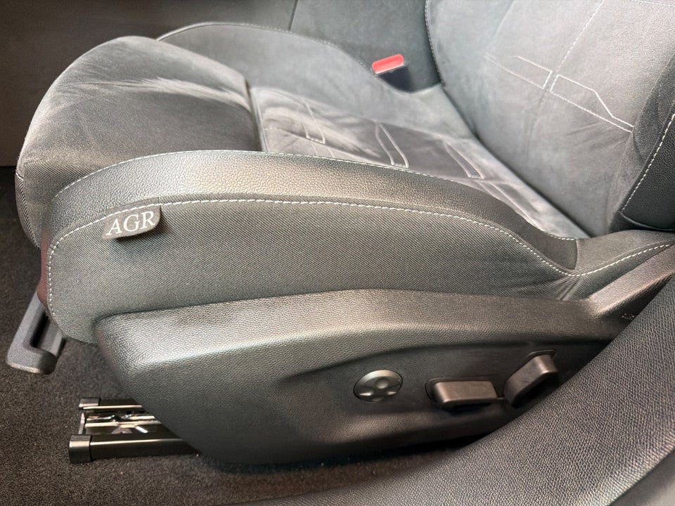 Opel Astra-e 54 GS 5d