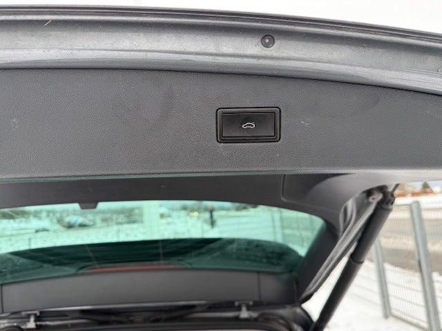 VW Tiguan 2,0 TSi 180 R-line DSG 4Motion 5d