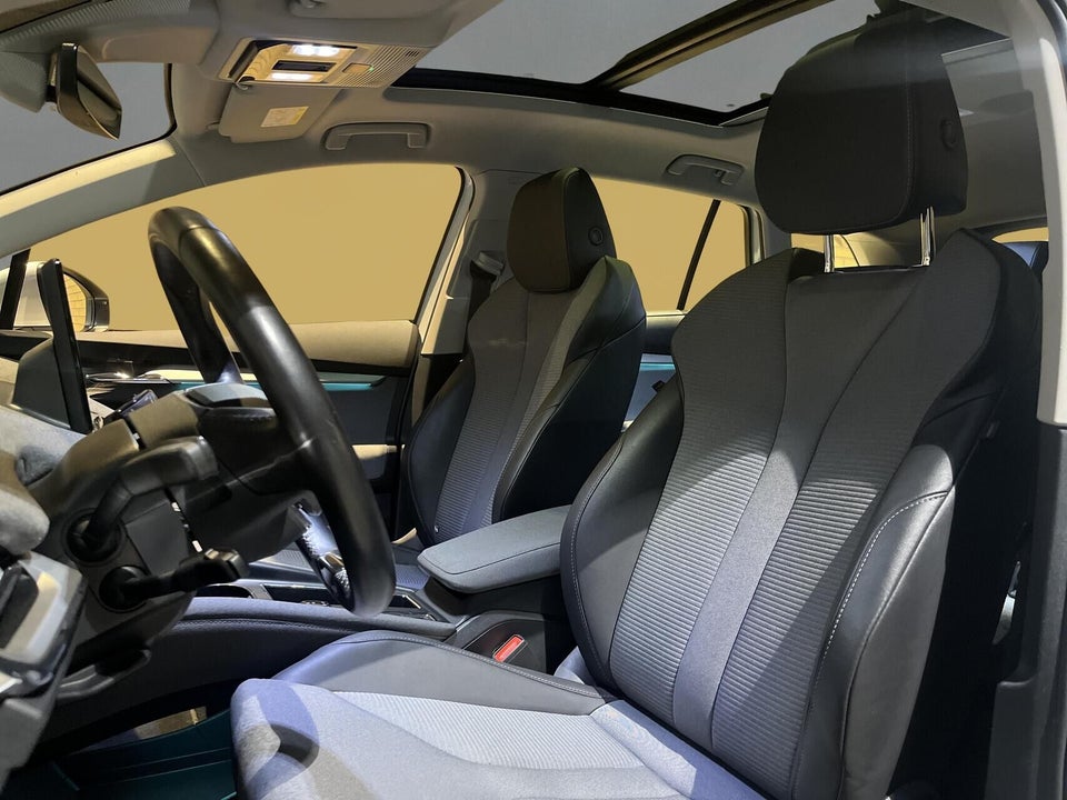 Skoda Enyaq 60 iV Loft 5d