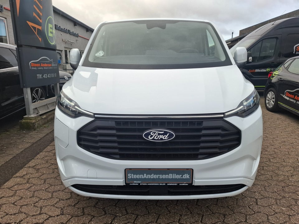 Ford Transit Custom 320L 2,5 PHEV Limited CVT