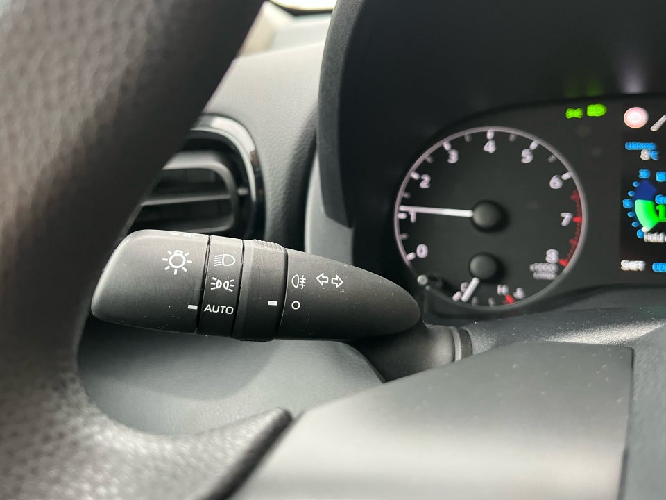 Toyota Yaris 1,0 T1 5d