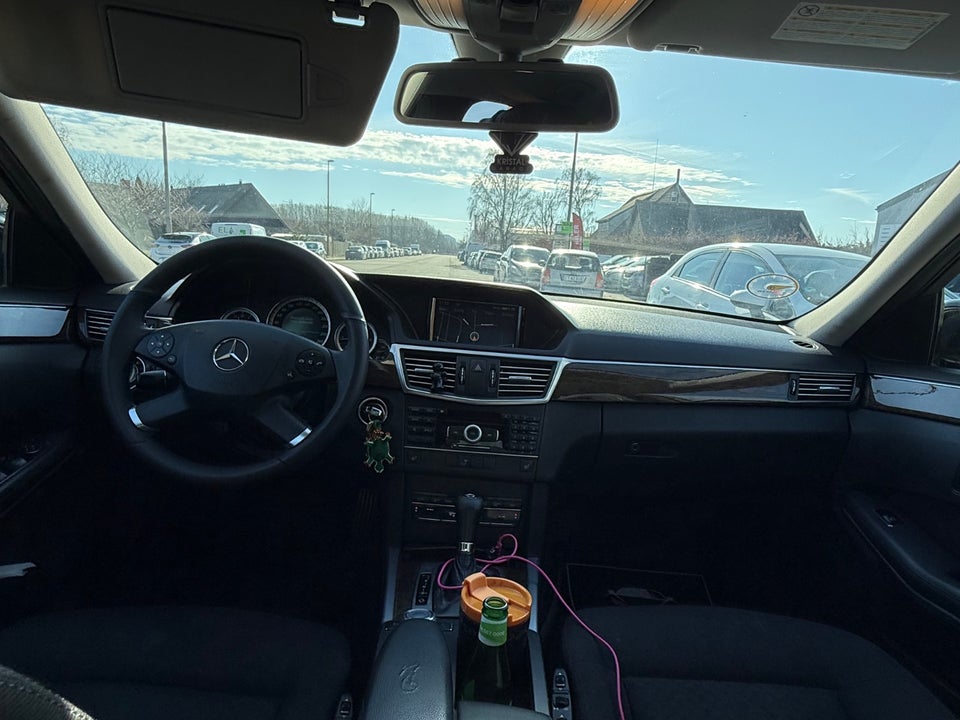 Mercedes E200 2,2 CDi aut. BE 4d