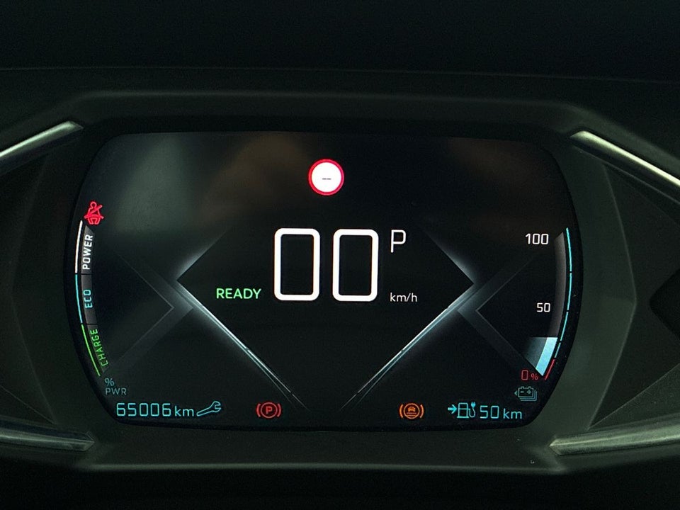 DS DS 3 CrossBack 50 E-Tense Chic 5d