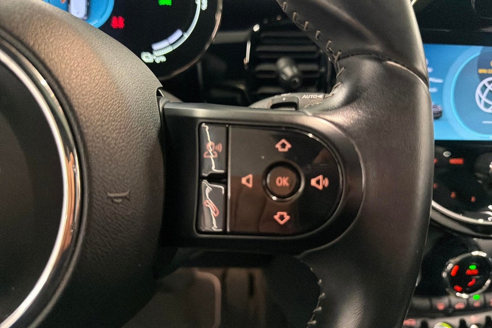 MINI Cooper SE Younique Trim 3d