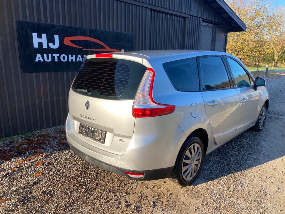 Renault Grand Scenic III 1,6 dCi 130 Expression 7prs 5d