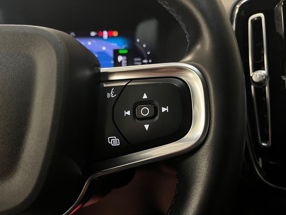 Volvo XC40 ReCharge Extended Range Ultimate 5d