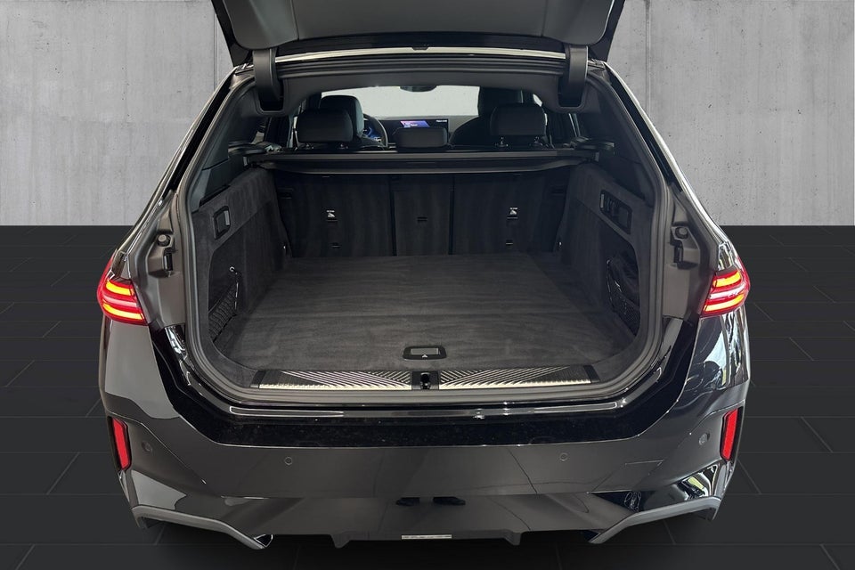 BMW i5 eDrive40 Touring M-Sport 5d